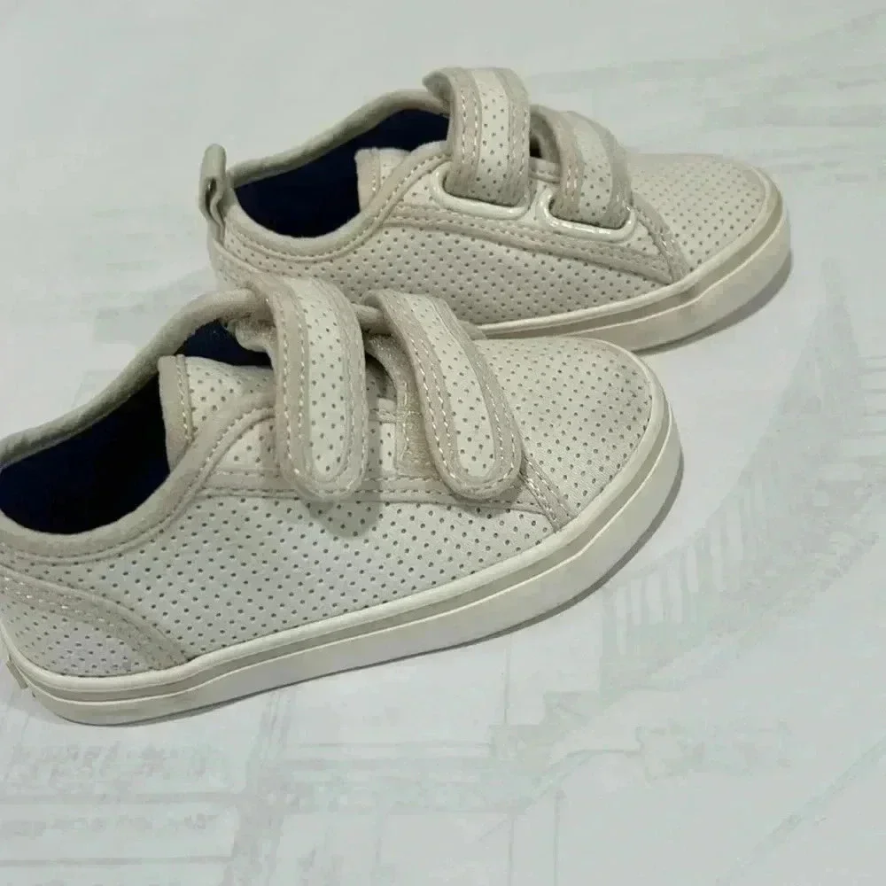 Unisex Perforated Faux-Suede Double-Strap Sneakers for Toddler